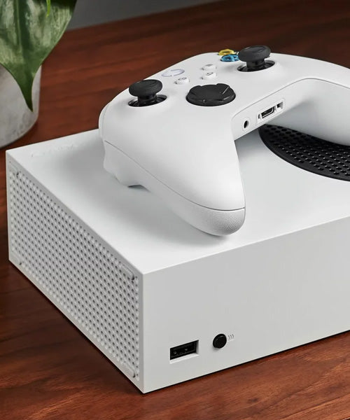 Xbox console and controller 